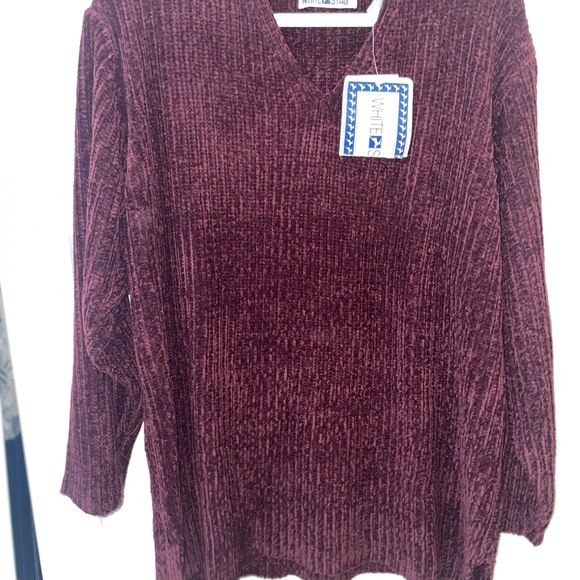 $1 when bundled ⚡️ NWT Velvet Plum V-Neck Sweater - Picture 12 of 14
